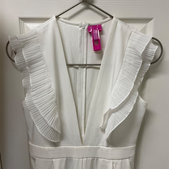 Vintage Inspired White Jumpsuit - Picture 2 of 3